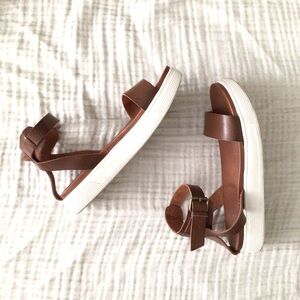 {MIA} ‘Kathryn’ Platform Sandal